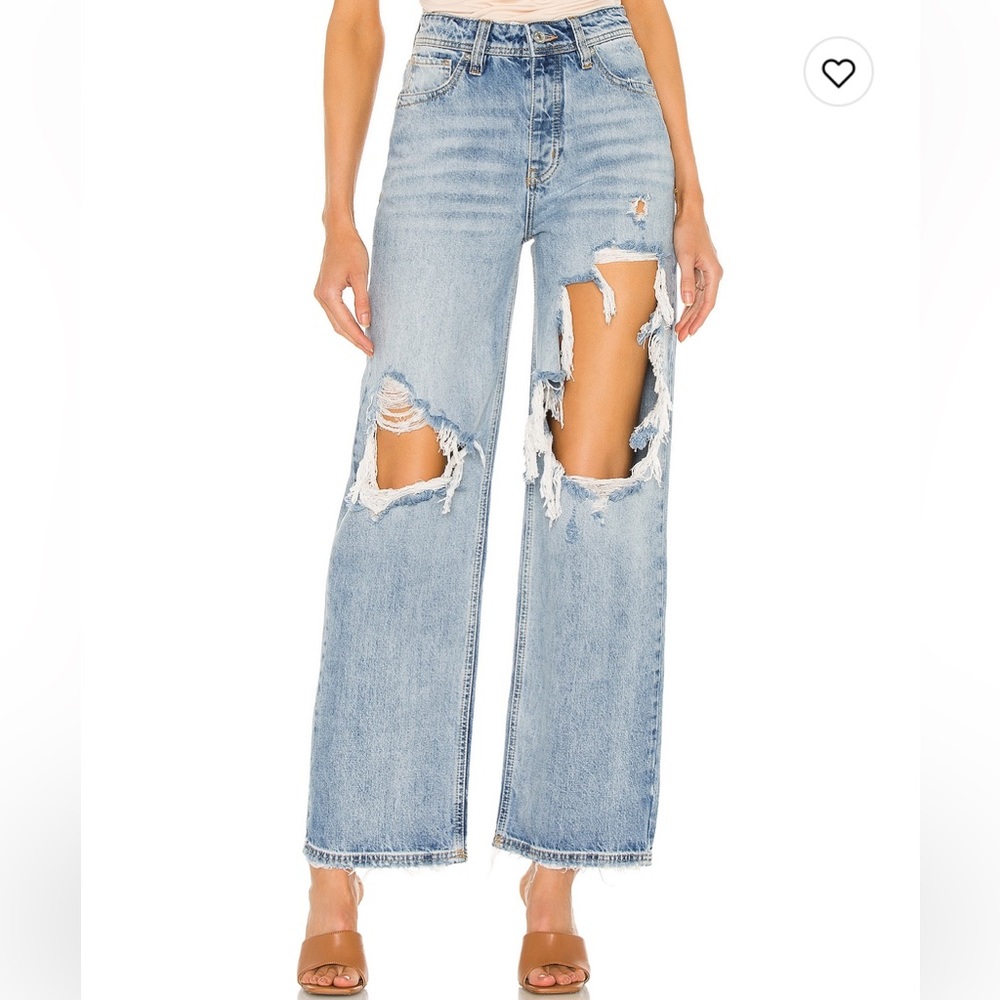 FREE PEOPLE STRAIGHT LEG DISTRESSED RIPPED JEANS